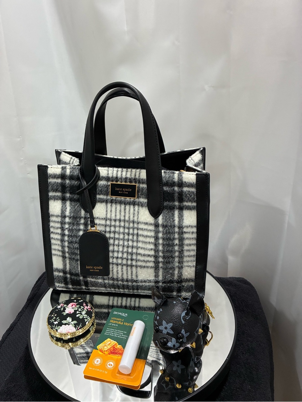 kate spade Black and White Plaid Tote EUC & accessories - Picture 3 of 9